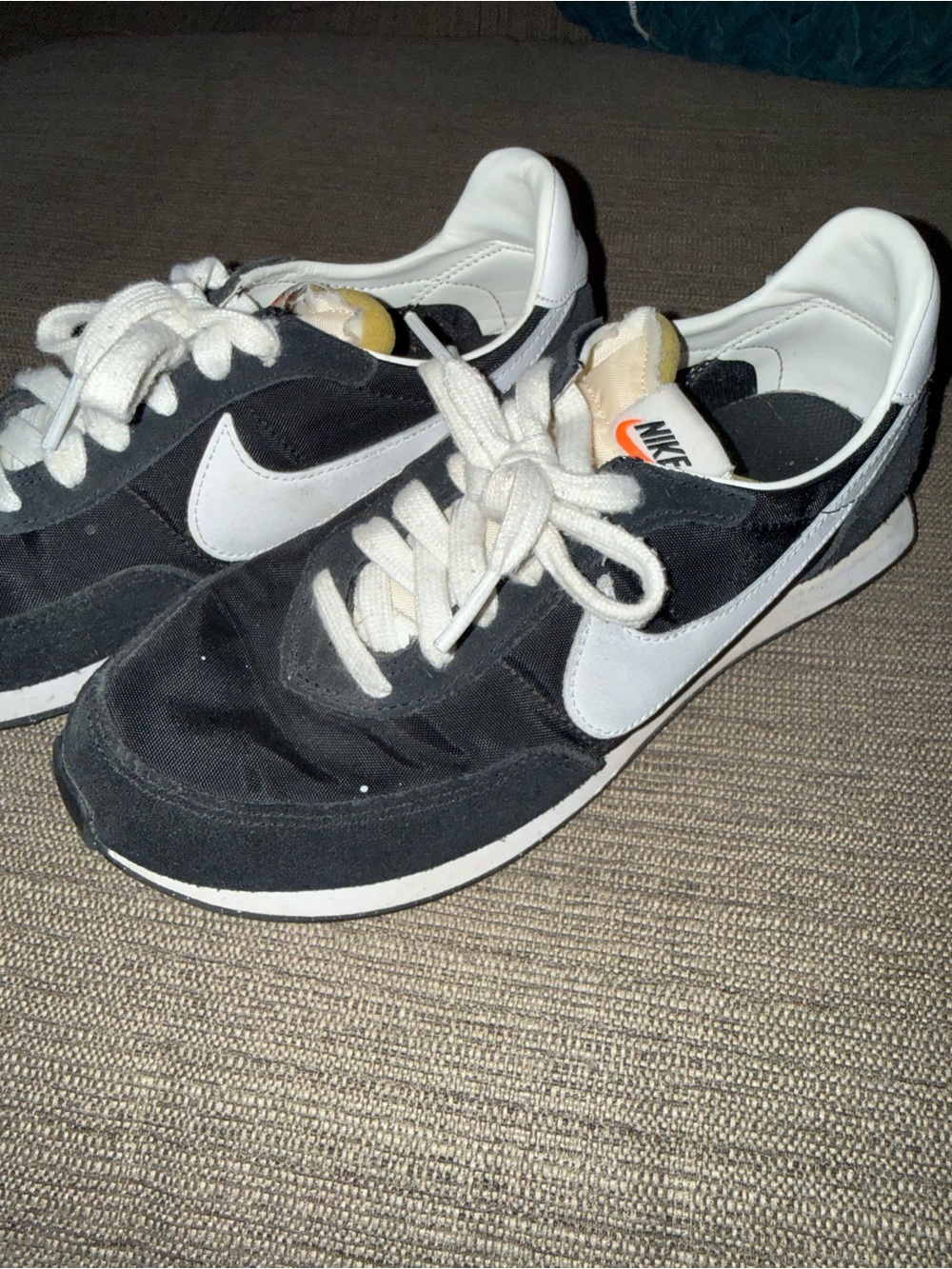 Nike White and Black Low-Top Sneakers with Yellow Tongue Foam